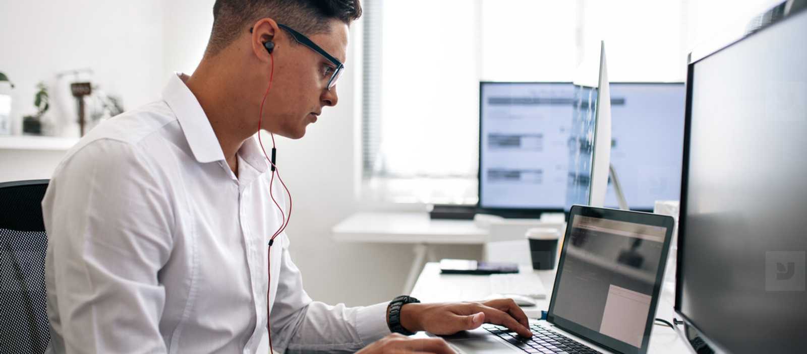 Cybersecurity risk security professional