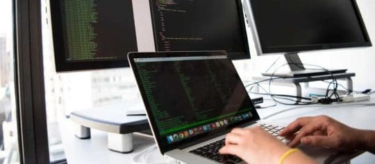 SIEM vs SOC: Which One Protects You 3 Managed SOC and SIEM Log Analysis