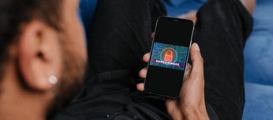 Zero-Click Attacks 5 Zero-click malware attack